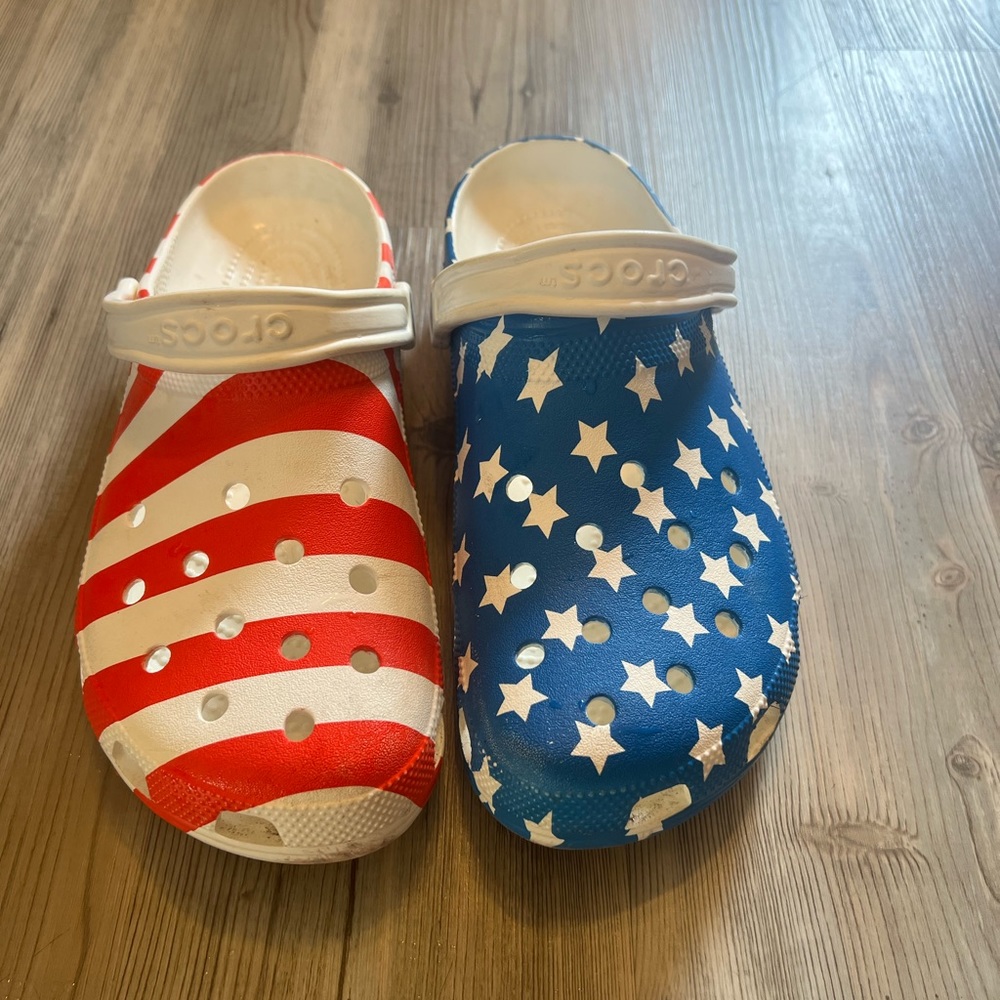 American Flag Crocs Men’s Size 11, Classic Stars and Stripes